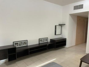 Furnished Studio for Short Term in Discovery Gardens